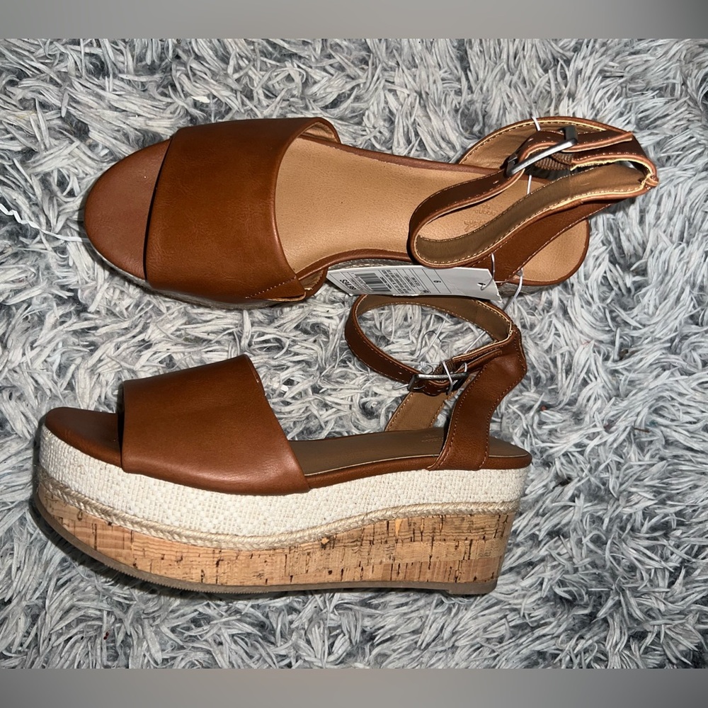New Tan Wedge Sandals